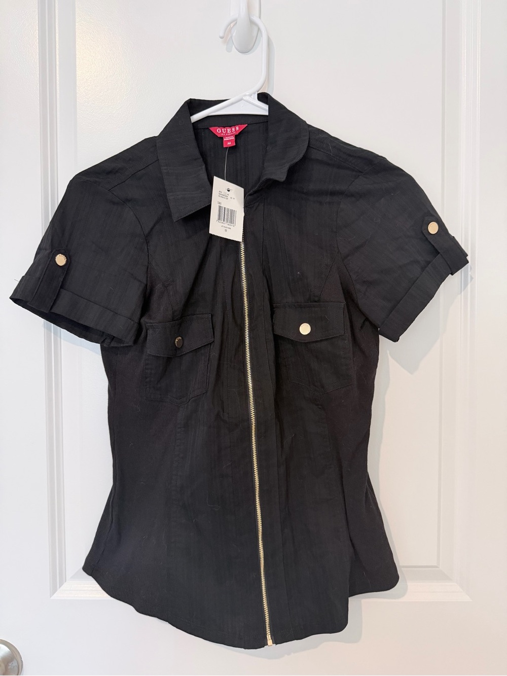 GUESS Black Short-Sleeve Zip-Front Utility Shirt